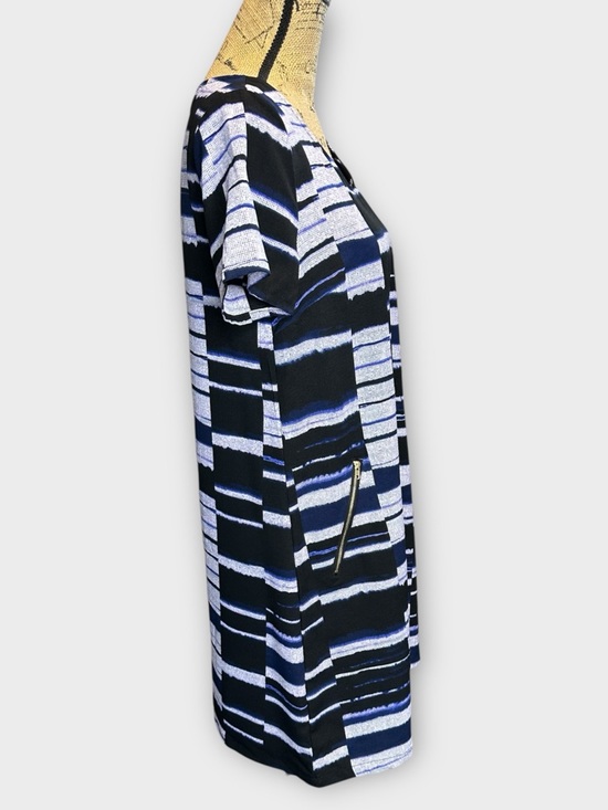 🌻 Signature Collection Abstract Dress #600 - Picture 3 of 11